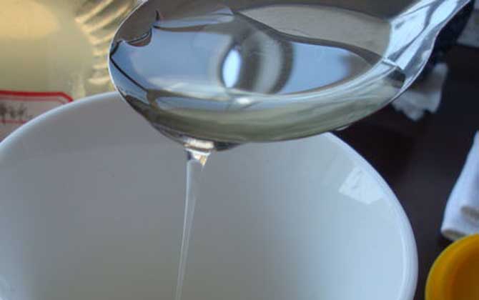 正宗洋槐蜜是什么样子? 洋槐蜜