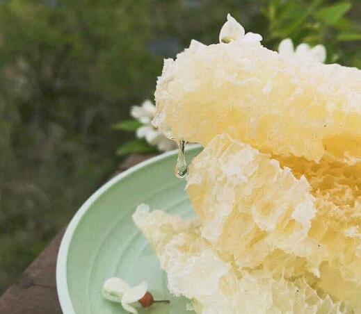 未完全成熟蜂蜜的坏处（蜂蜜不成熟有什么影响）