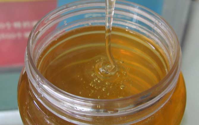 槐花蜜和荆条蜜哪个好(槐花蜜和荆条蜜的对比) 槐花蜜和荆条蜜哪个好(槐花蜜和荆条蜜的对比)