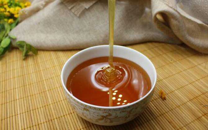 龙眼蜜怎么喝（龙眼蜜的禁忌及正确吃法）