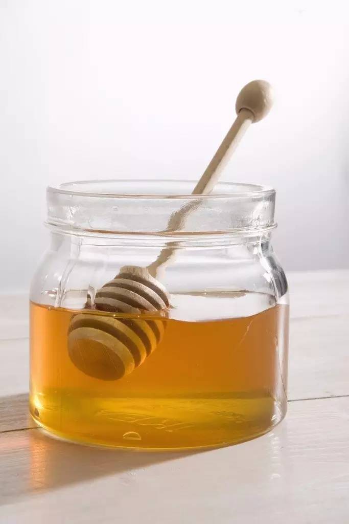 洋槐花蜜好还是枣花蜜好（槐花蜜和枣花蜜的对比）