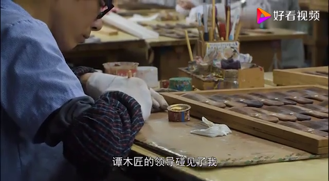 谭木匠的秘密：制作梳子的人，并不完美。