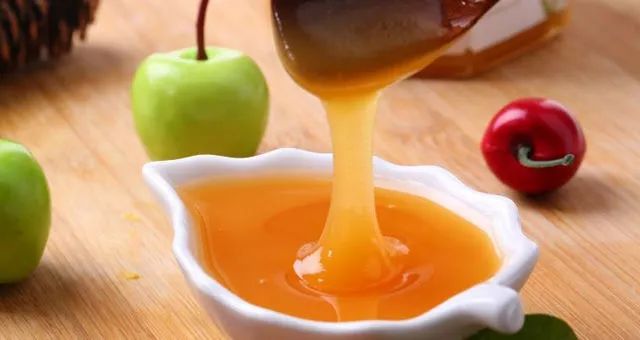 青少年喝枣花蜜的好处(枣花蜜的功效与作用有哪些) 青少年喝枣花蜜的好处(枣花蜜的功效与作用有哪些)