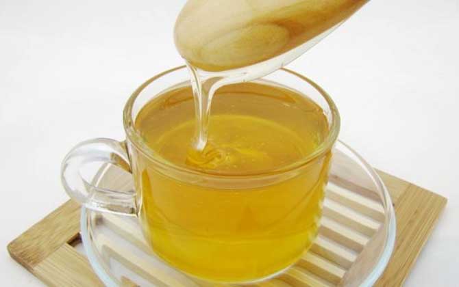 荆条蜜的颜色是什么（真的荆条蜜是什么颜色）