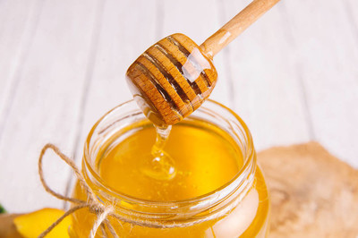 乌桕蜂蜜的作用与功效及食用方法（山乌桕蜜的功效与作用）