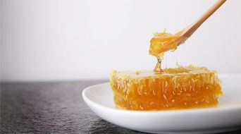 蜂巢蜜是怎么造假的（假蜂巢蜜怎么制作的）