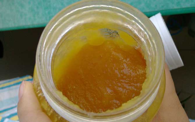 柑橘蜜和枇杷蜜哪个好（柑橘蜜和枇杷蜜的选择）