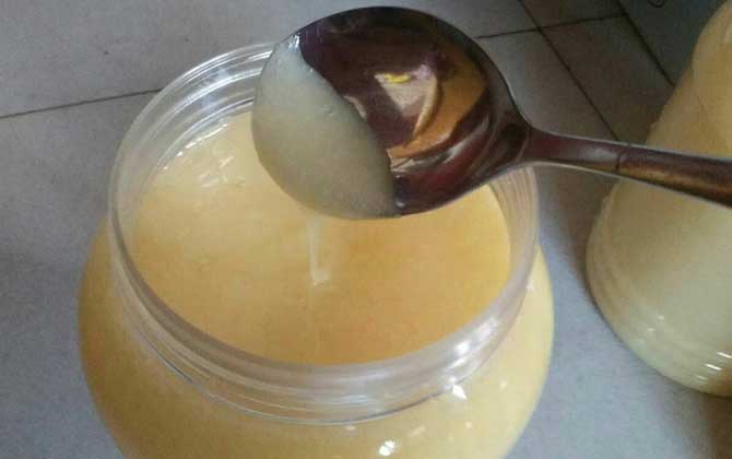 ​椴树雪蜜怎么吃早晨还是晚上（椴树蜜的正确吃法及最佳时间）