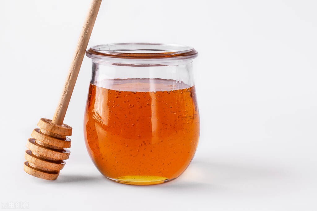 小孩子可以吃蜂蜜吗（小孩子吃蜂蜜的注意事项）