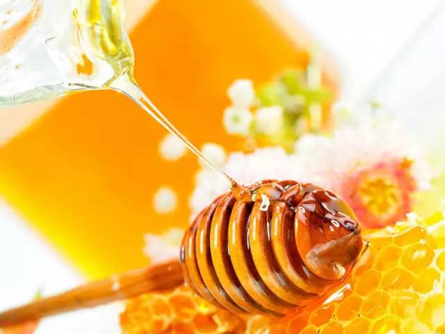 蜂房用量和用法是什么呢（蜂房能内服么）