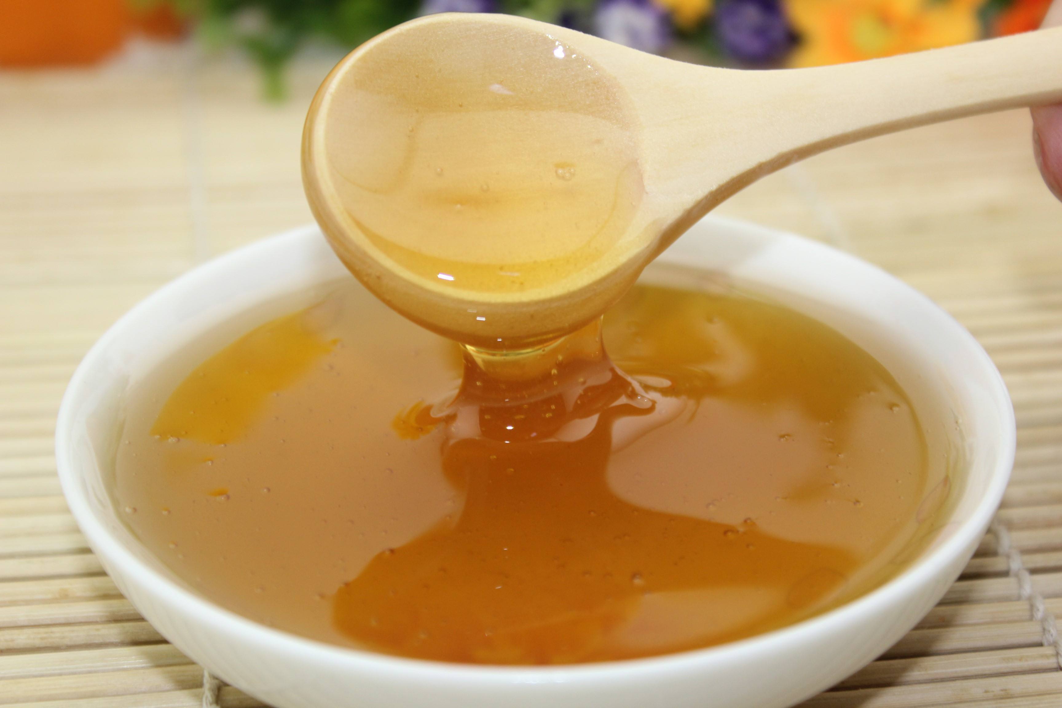 ​秋天怎么吃椴树蜜金菊茶（椴树蜜的正确吃法及最佳时间）