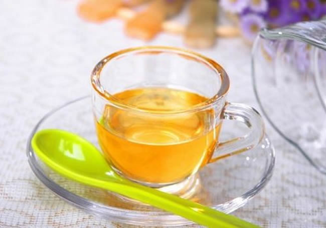 【蜜蜂知识】蜂蜜水的正确喝法及最佳时间