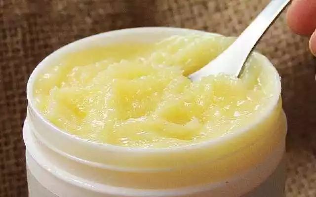 蜂王浆的正确保存方法(告诉你最佳贮存方法)