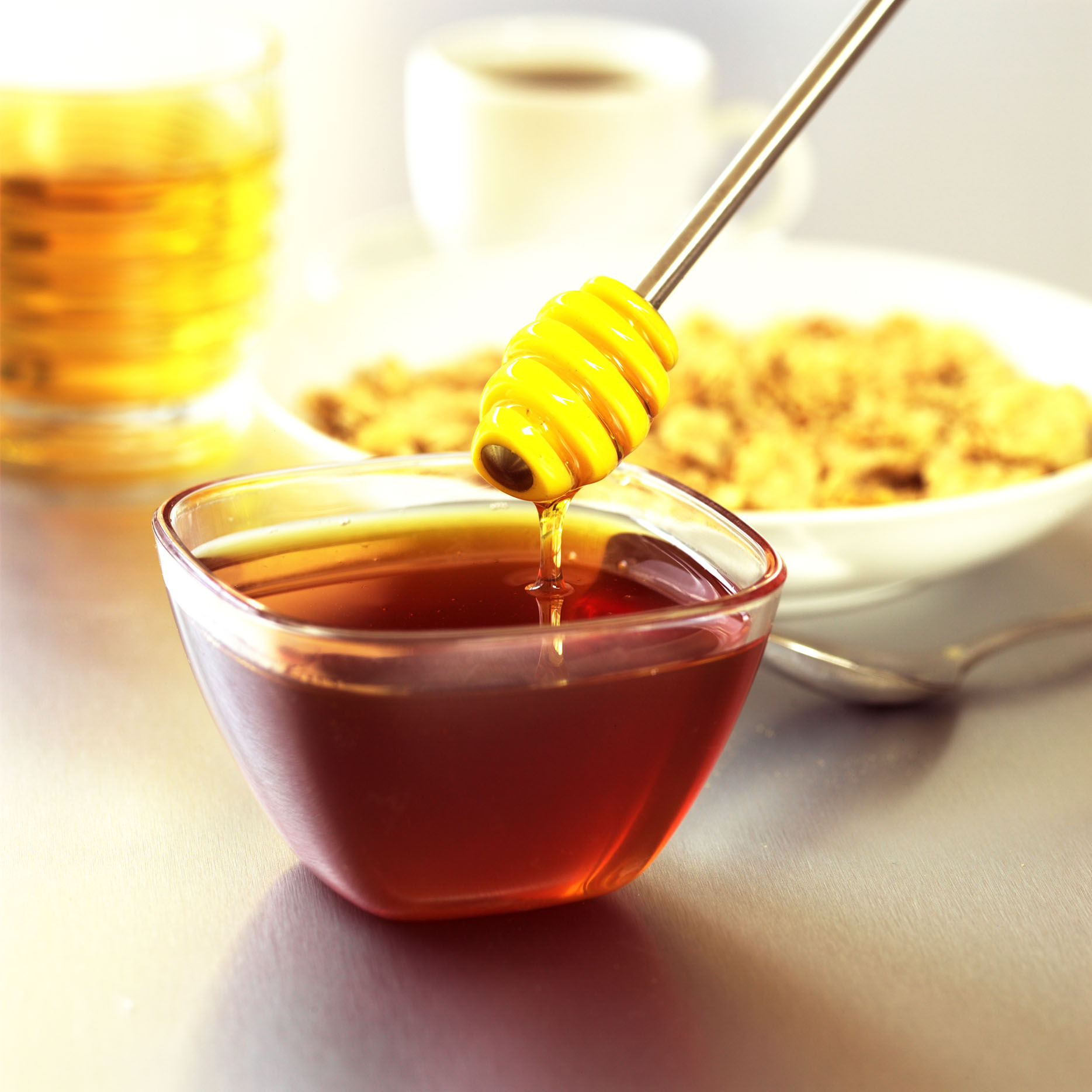 一个油菜花期能生产多少蜜（油菜花蜂蜜几月份采集 ）