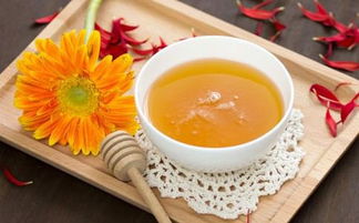坐月子可以喝蜂蜜水吗（月子里喝蜂蜜的好处）