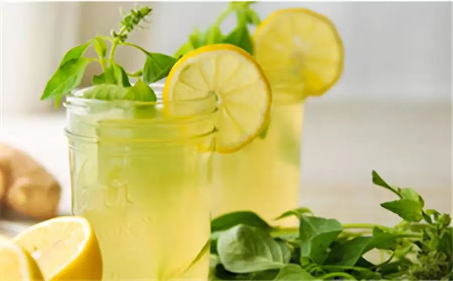 蜂蜜柠檬水可以天天喝吗（天天喝柠檬蜂蜜水会怎么样）