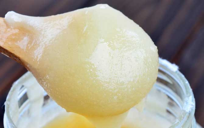 ​椴树雪蜜怎么吃早晨还是晚上（椴树蜜的正确吃法及最佳时间）