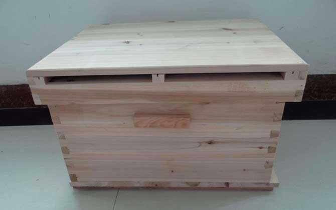 怎样制做标准的蜜蜂箱（蜜蜂蜂箱制作尺寸图解）